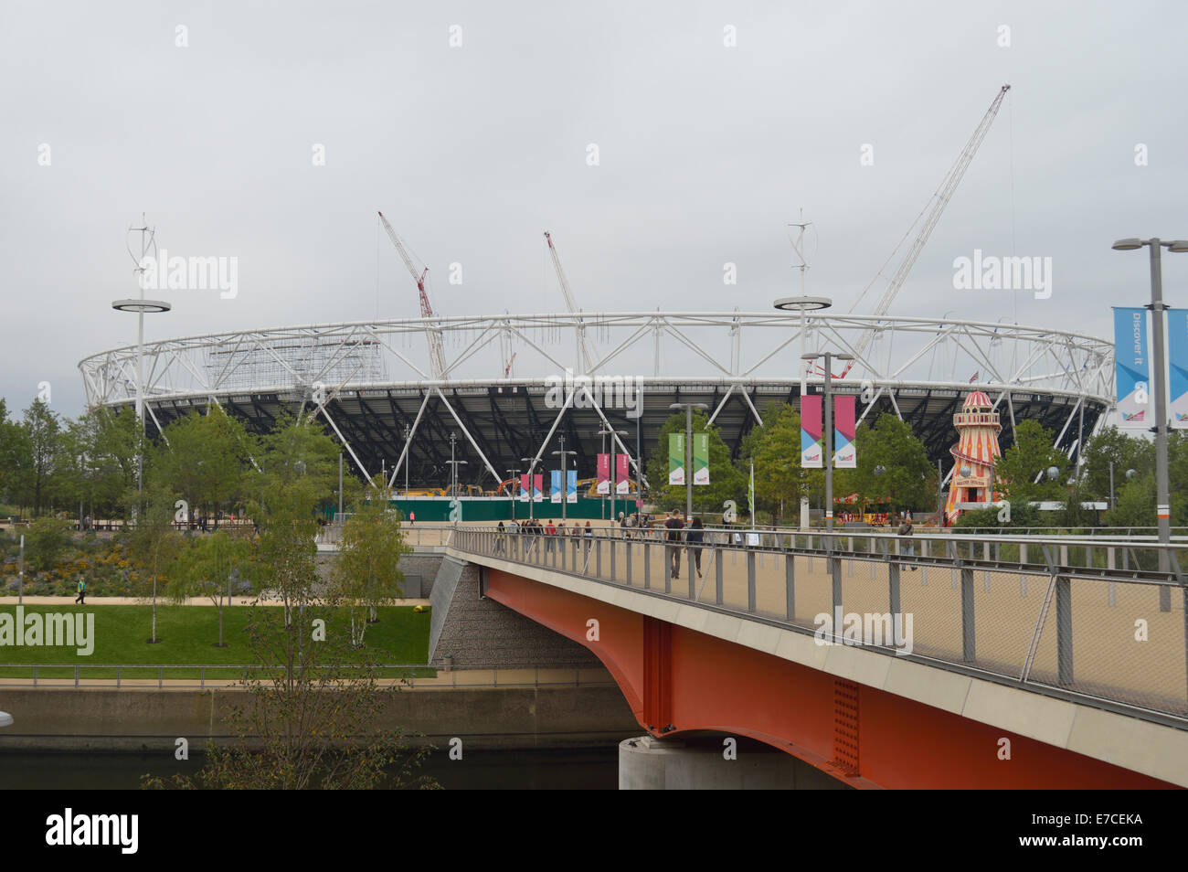 Lo Stadio Olimpico di Stratford e il cambiamento da stadio olimpico per lo stadio di calcio West Ham. Foto Stock