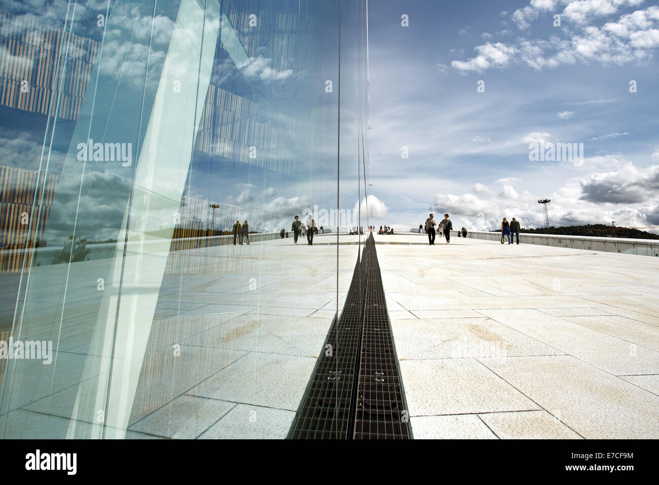 Il Teatro dell'Opera di Oslo, Norvegia. Operahuset Foto Stock