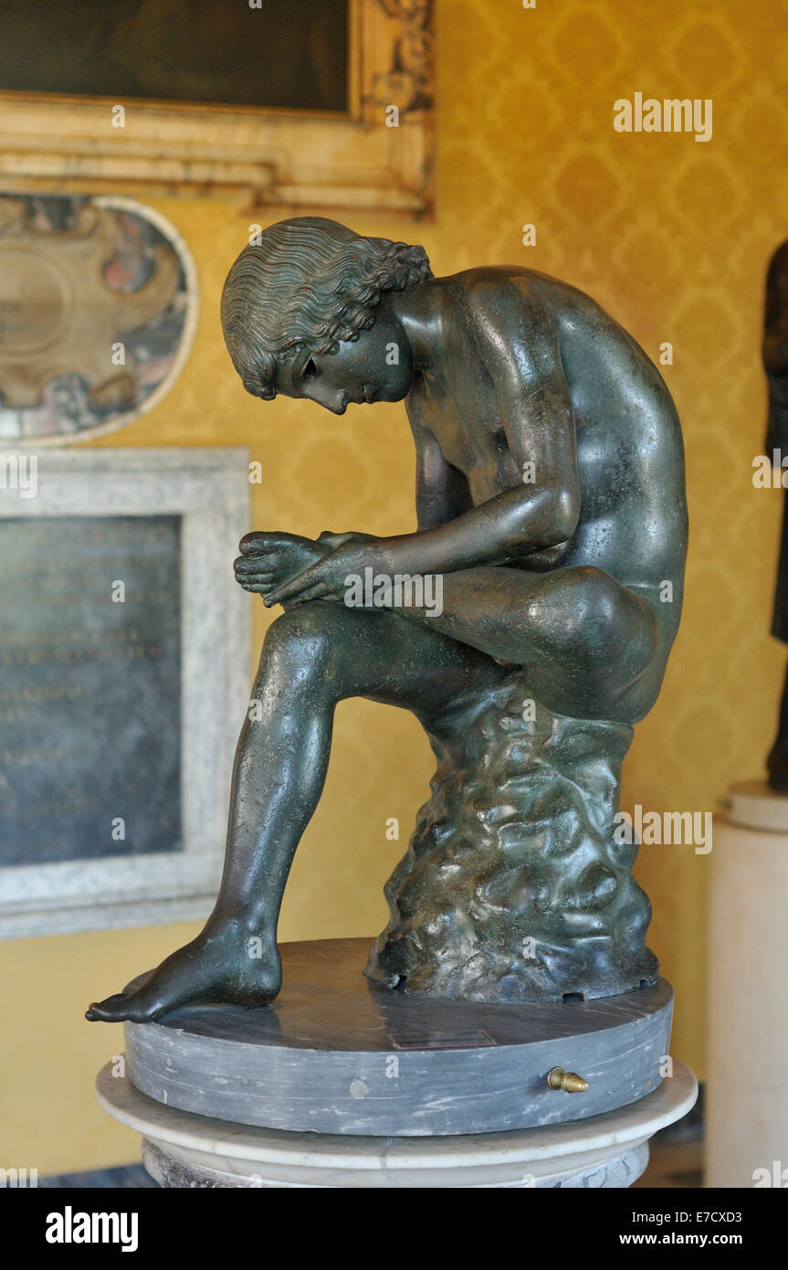 Roma. L'Italia. Spinario, ragazzo con spina (1C BC), Musei Capitolini Musei Capitolini. Foto Stock