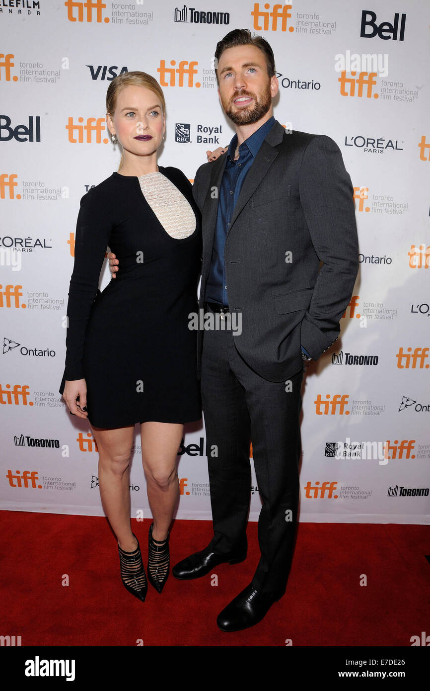 Alice Eve, Chris Evans al 2014 Toronto International Film Festival. TIFF 2014 Foto Stock