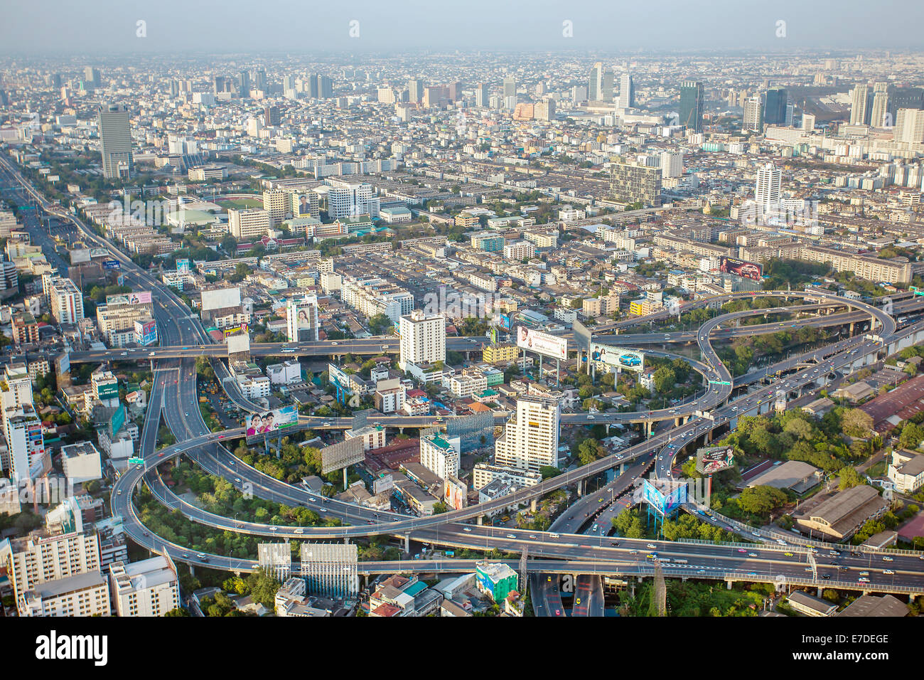 Vista della città di Bangkok strade e traffico, Thailandia Foto Stock