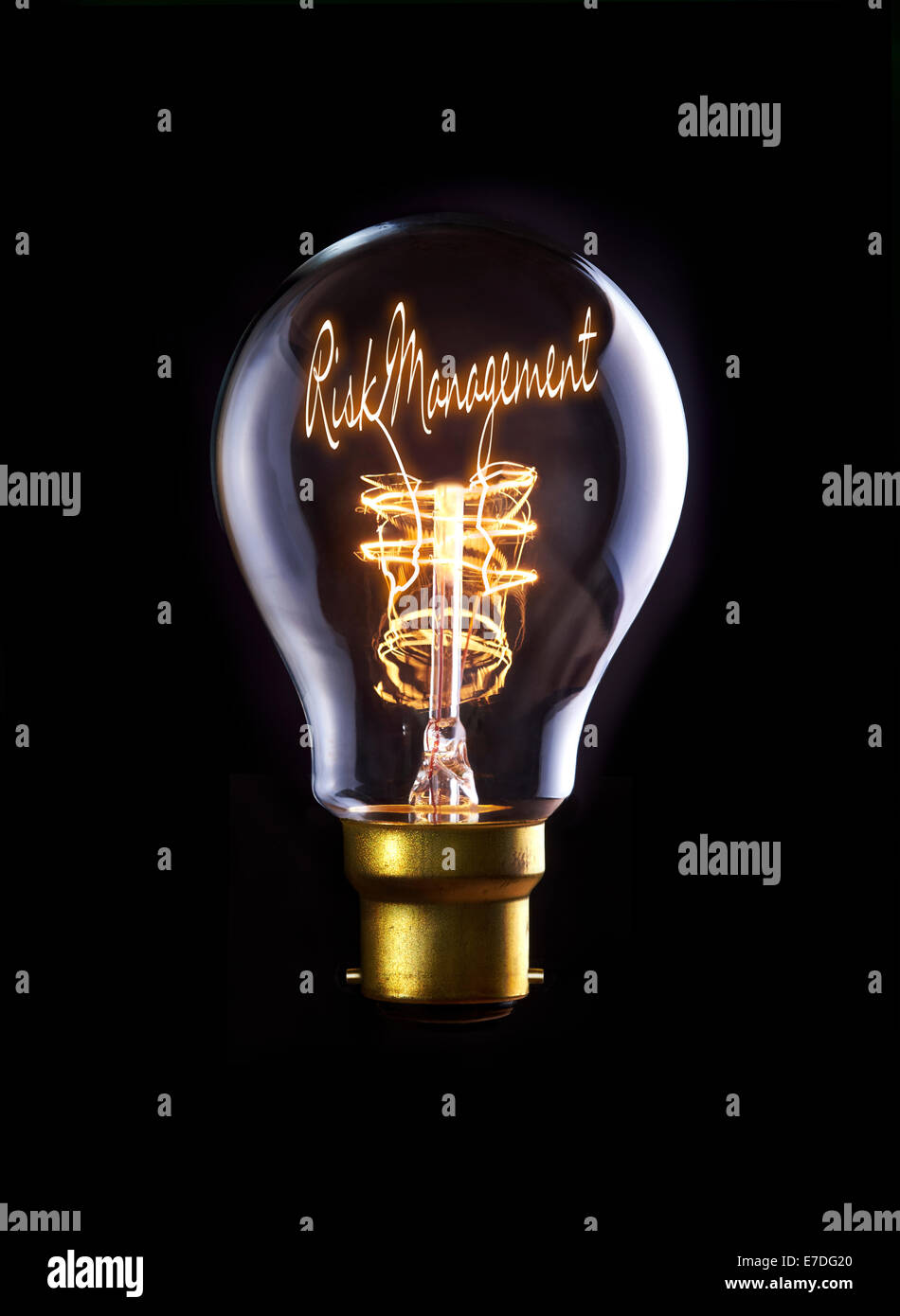 La gestione del rischio in un concetto di lampadine a filamento. Foto Stock