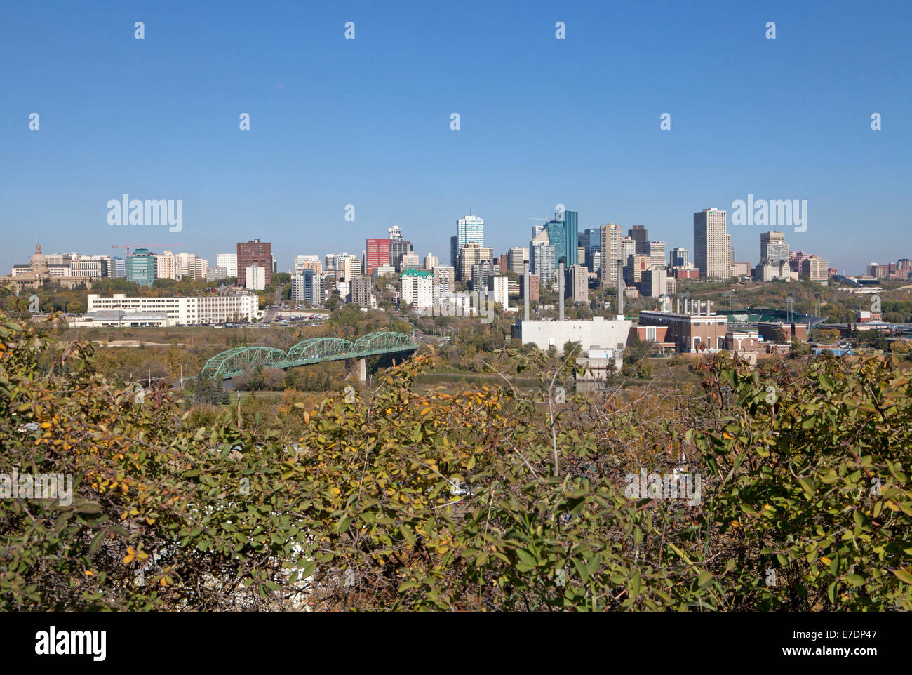 Paesaggio urbano elevati vista sullo skyline di Edmonton, Alberta, Canada Foto Stock