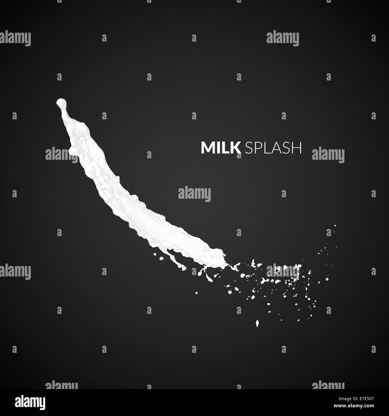 Latte splash, isolati su sfondo nero Foto Stock