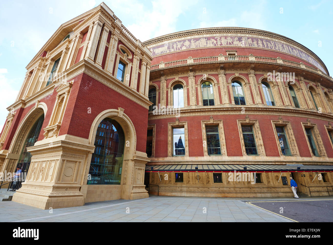 Portico sud dell'Albert Hall Kensington London REGNO UNITO Foto Stock