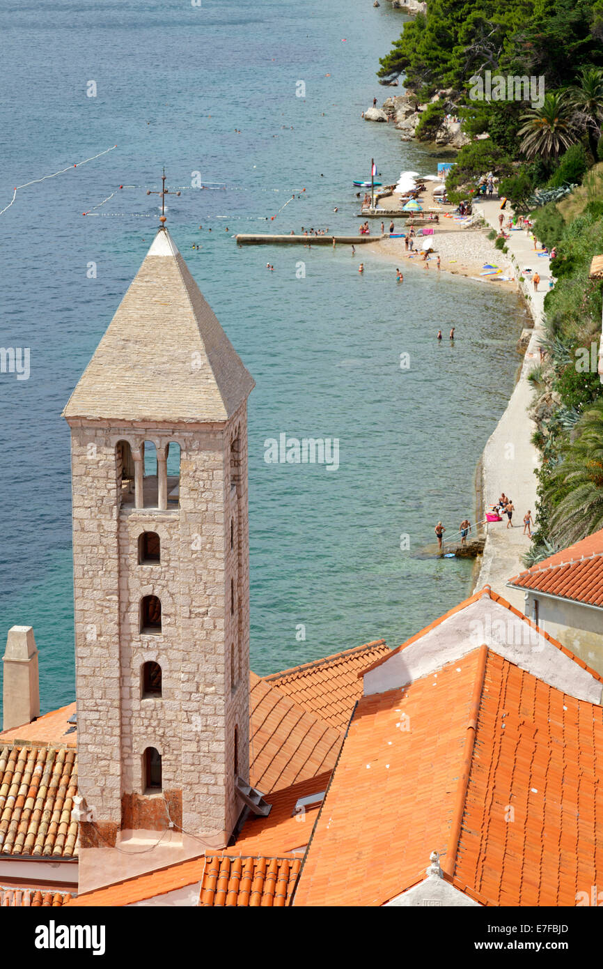 Vista del monastero di Sant Andrea dalla torre di Santa Maria la beata, Città di Rab, isola di Rab, Croazia Foto Stock