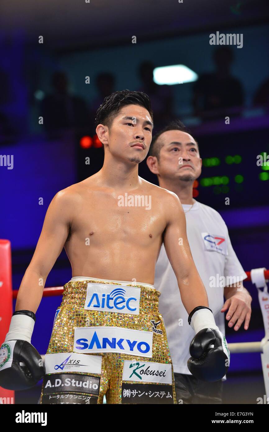 Tokyo, Giappone. 16 Sett 2014. (L-R) Kazuto Ioka (JPN), Kazunori Ioka Boxe : Kazuto Ioka del Giappone prima della 10R pesi mosca bout a Korakuen Hall a Tokyo in Giappone . Credito: Hiroaki Yamaguchi/AFLO/Alamy Live News Foto Stock