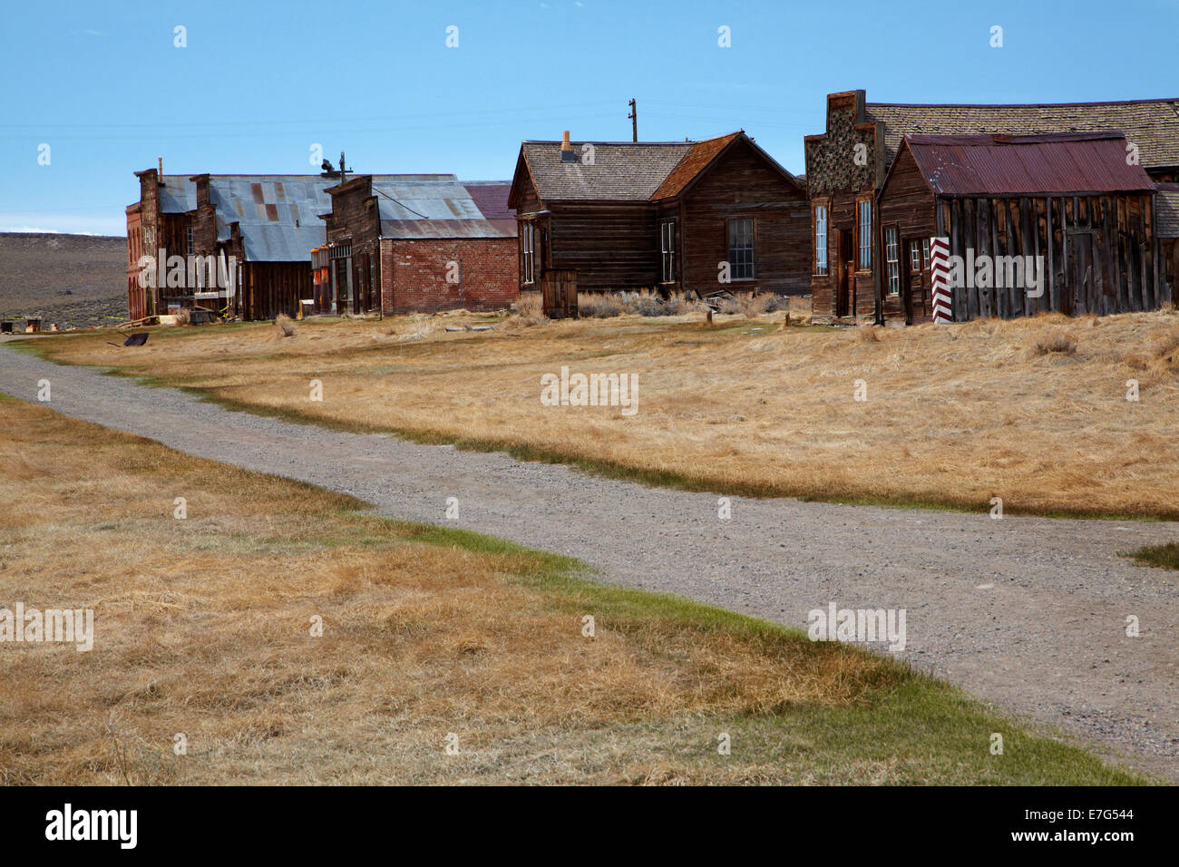 Edifici antichi lungo la Main Street, Bodie Ghost Town, die Hills, Mono County, Sierra orientale, CALIFORNIA, STATI UNITI D'AMERICA Foto Stock