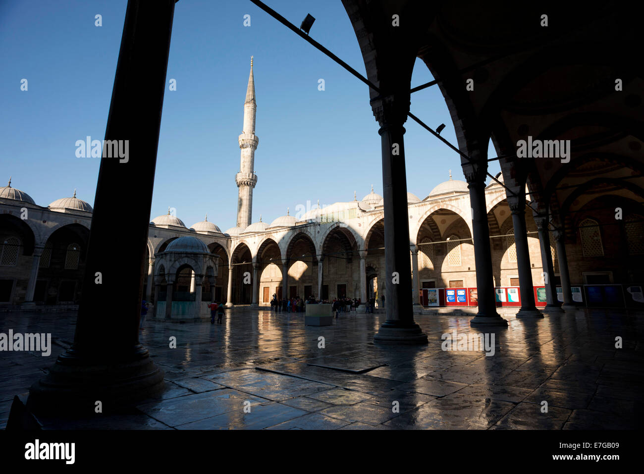 La Moschea del Sultano Ahmed, o la Moschea Blu ad Istanbul in Turchia Foto Stock