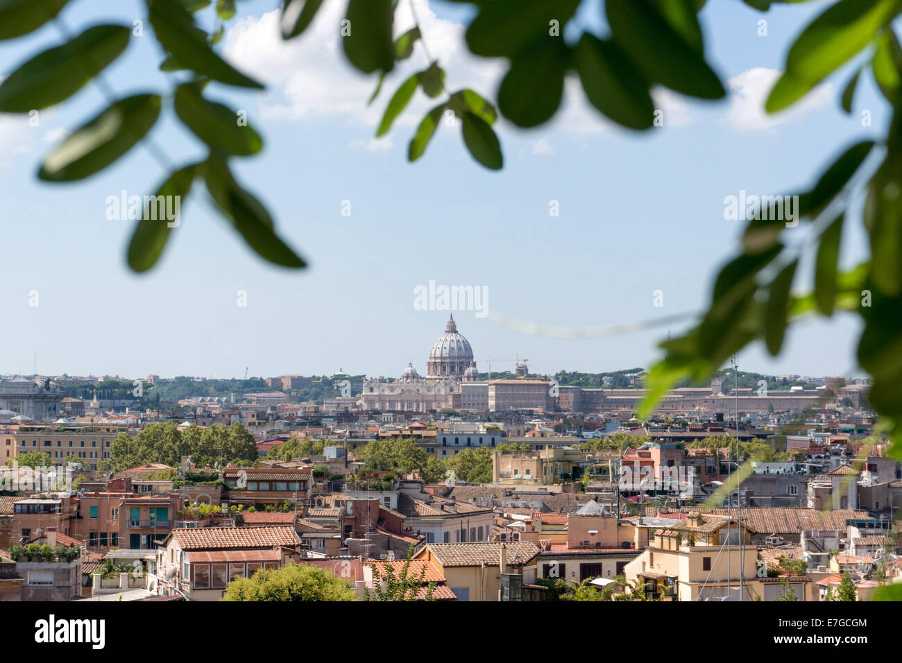 Italia: vista su Roma e la Città del Vaticano, come si vede dal Viale del Belvedere. Foto dal 5 settembre 2014. Foto Stock