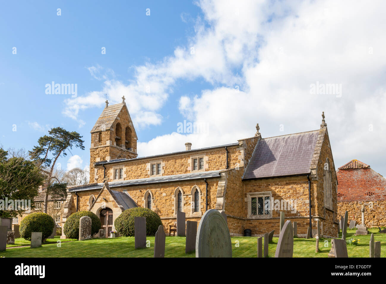 L'inizio del XIII secolo San Michele e tutti gli angeli Chiesa, Wartnaby, Leicestershire, England, Regno Unito Foto Stock