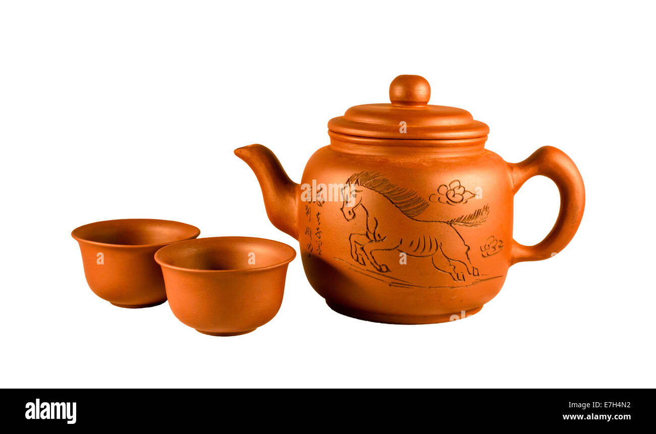 Argilla cinese teiera con due teacups di argilla. Foto Stock