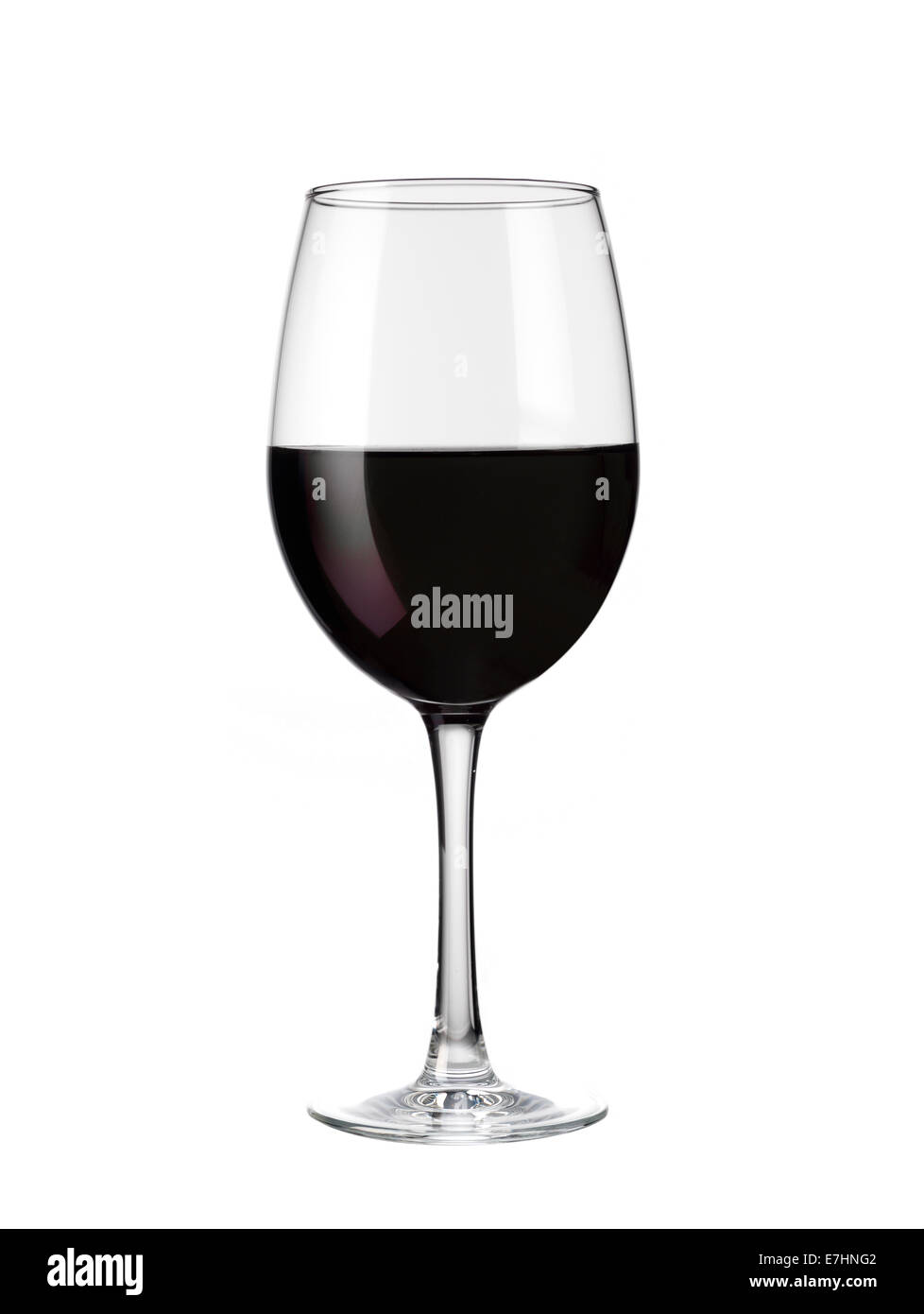 Vino rosso isolato di vetro su bianco Foto Stock