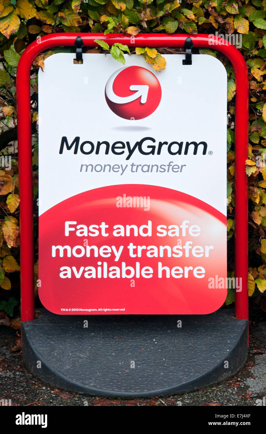 MoneyGram Trasferimento Denaro segno, Hartford, Cheshire, Inghilterra, Regno Unito Foto Stock