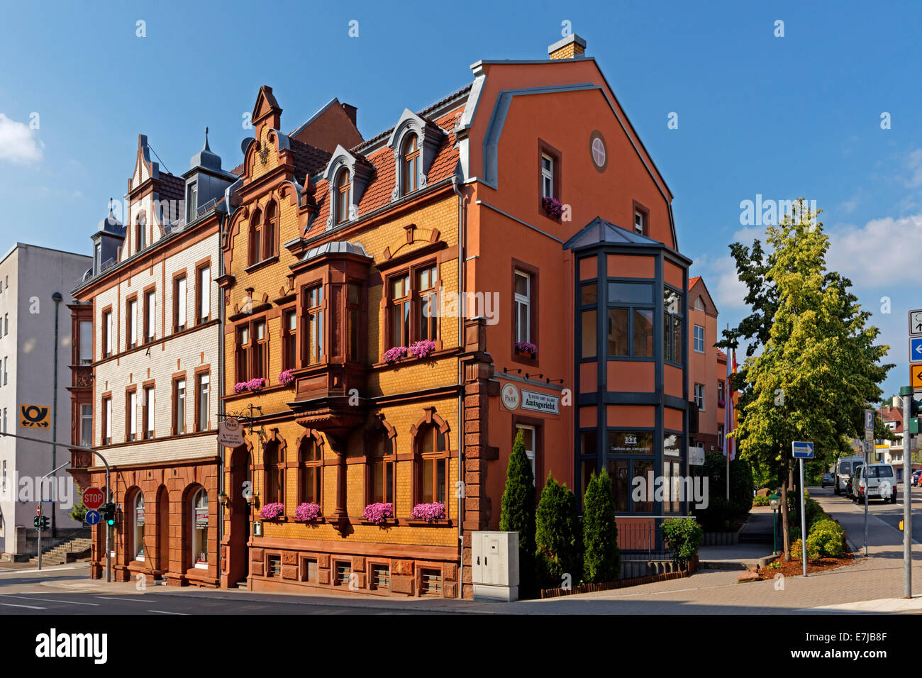 L'Europa, in Germania, in Renania Palatinato, Pirmasens, Bahnhofstrasse, il bistro district court, architettura, catering, edificio, Const Foto Stock