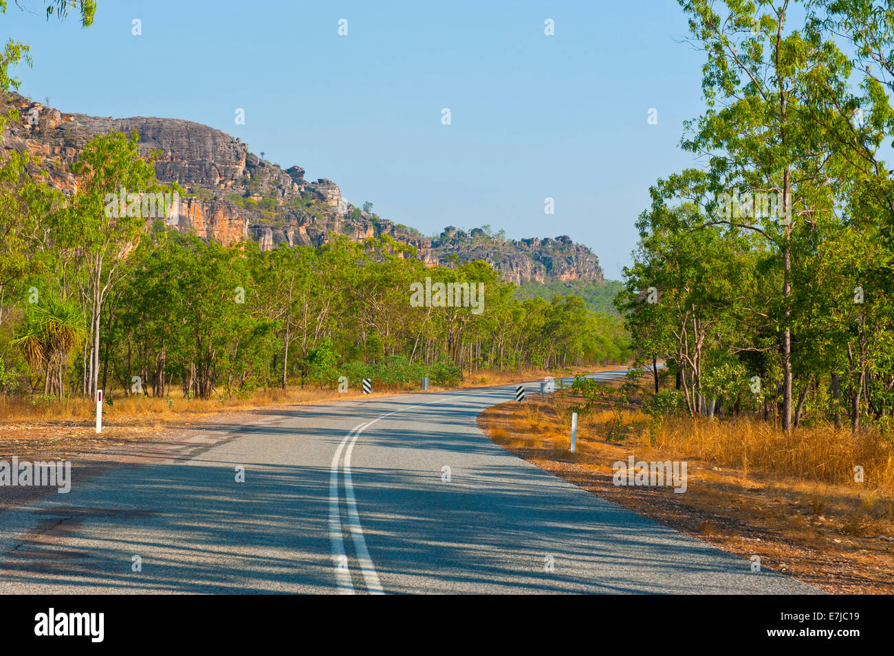 Road, il Parco Nazionale Kakadu, Territorio del Nord, l'Australia Foto Stock