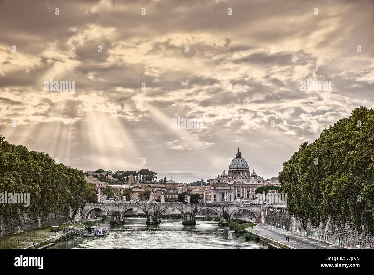 Di sera, umore, il ponte sul fiume, flusso, capitale, Italia, Europa, San Pietro, cattedrale, Roma, tevere, Umberto, Vaticano Foto Stock