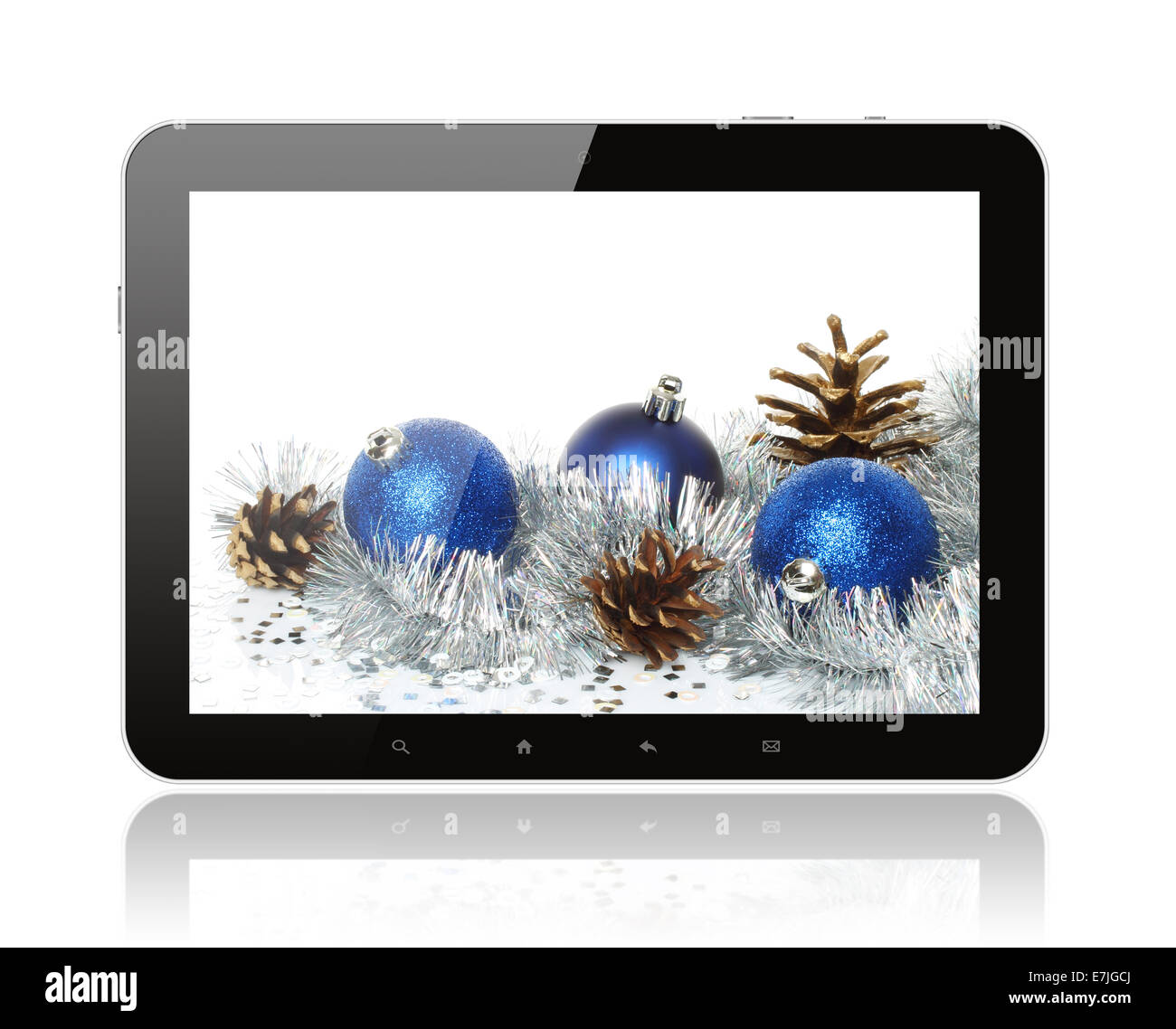 Tablet PC con decorazione di Natale su sfondo bianco Foto Stock
