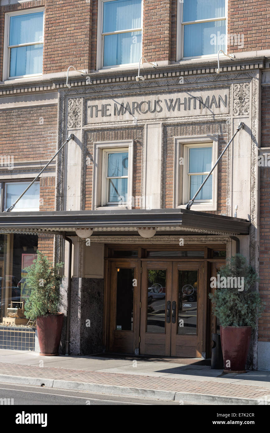 Ingresso della storica Marcus Whitman Hotel nel centro cittadino di Walla Walla Washington. Foto Stock