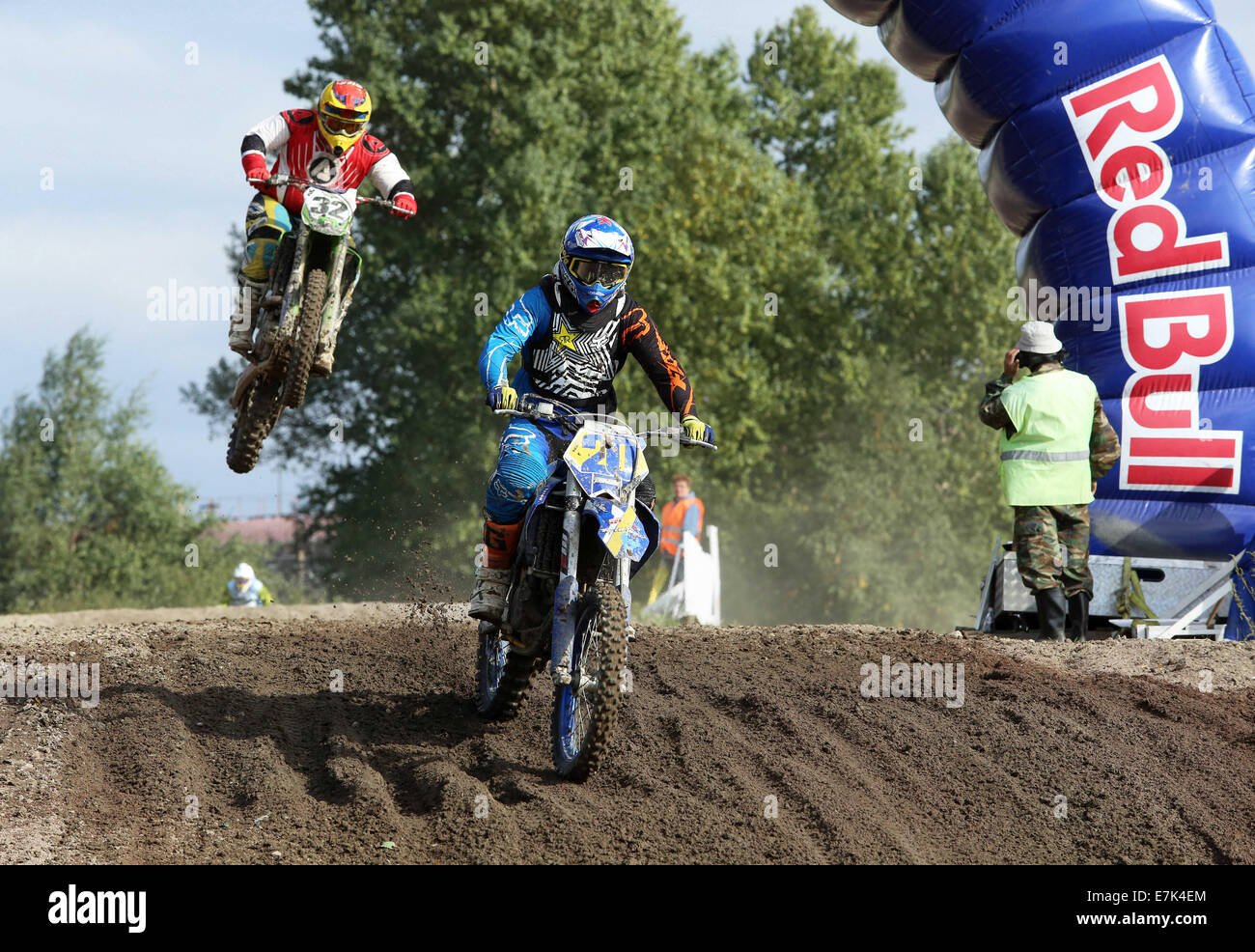 San Pietroburgo, Russia. Xiii Sep, 2014. Campionato russo di Supercross. San Pietroburgo ha ospitato le fasi finali del campionato della Russia 2014 Supercross moto sportive. © Andrey Pronin/ZUMA filo/Alamy Live News Foto Stock