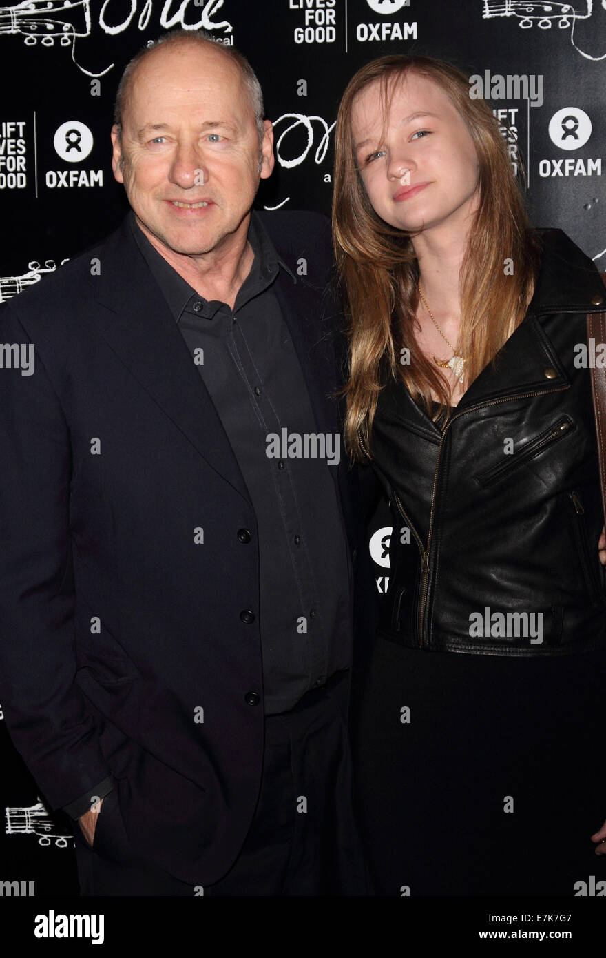 Una volta che il Gala musicale carità notte al Phoenix Theatre, Charing Cross Road, Londra dotata: Mark Knopfler dove: Londra, Regno Unito quando: 17 Mar 2014 Foto Stock