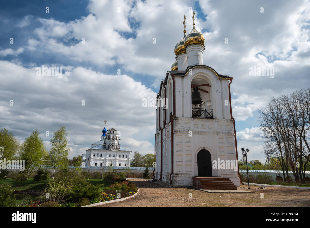 Chiudere la vista del Campanile di San Nicola (Nikolsky) monastero, Pereslavl-Zalessky, Russia Foto Stock