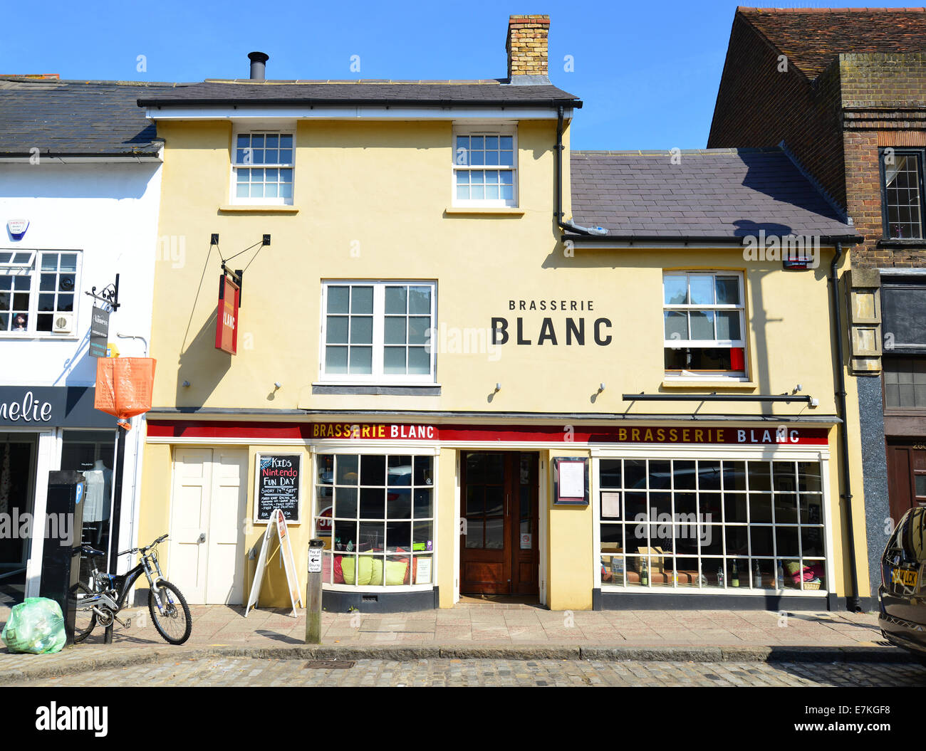 La Brasserie Blanc ristorante francese, High Street, Berkhamsted, Hertfordshire, England, Regno Unito Foto Stock