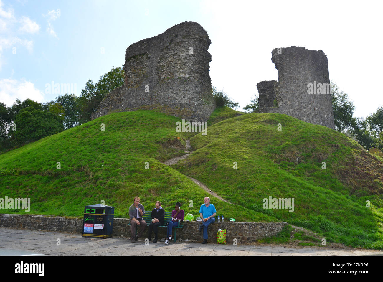 Llandovery Castle, Llandovery (Llanymddyfri), Carmarthenshire (Sir Gaerfyrddin), Wales, Regno Unito Foto Stock