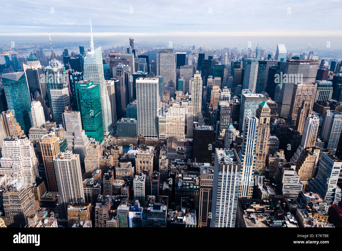 Noi, New York City. Vista dall'Empire State Building observation deck. Foto Stock