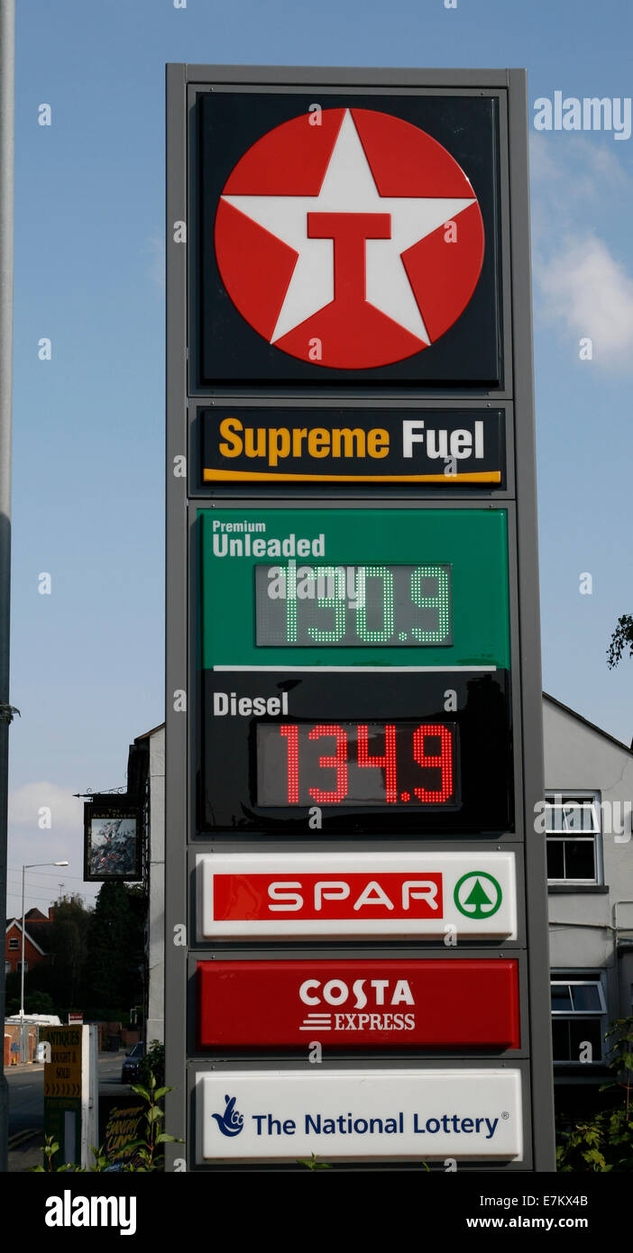 I prezzi della benzina Settembre 2014 Worcester Worcestershire Inghilterra REGNO UNITO Foto Stock