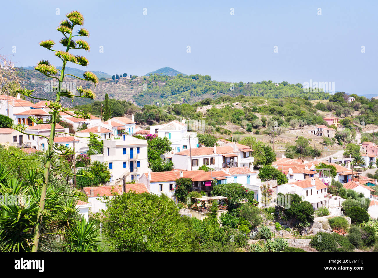 Vista del vecchio villaggio di Alonissos, Grecia Foto Stock