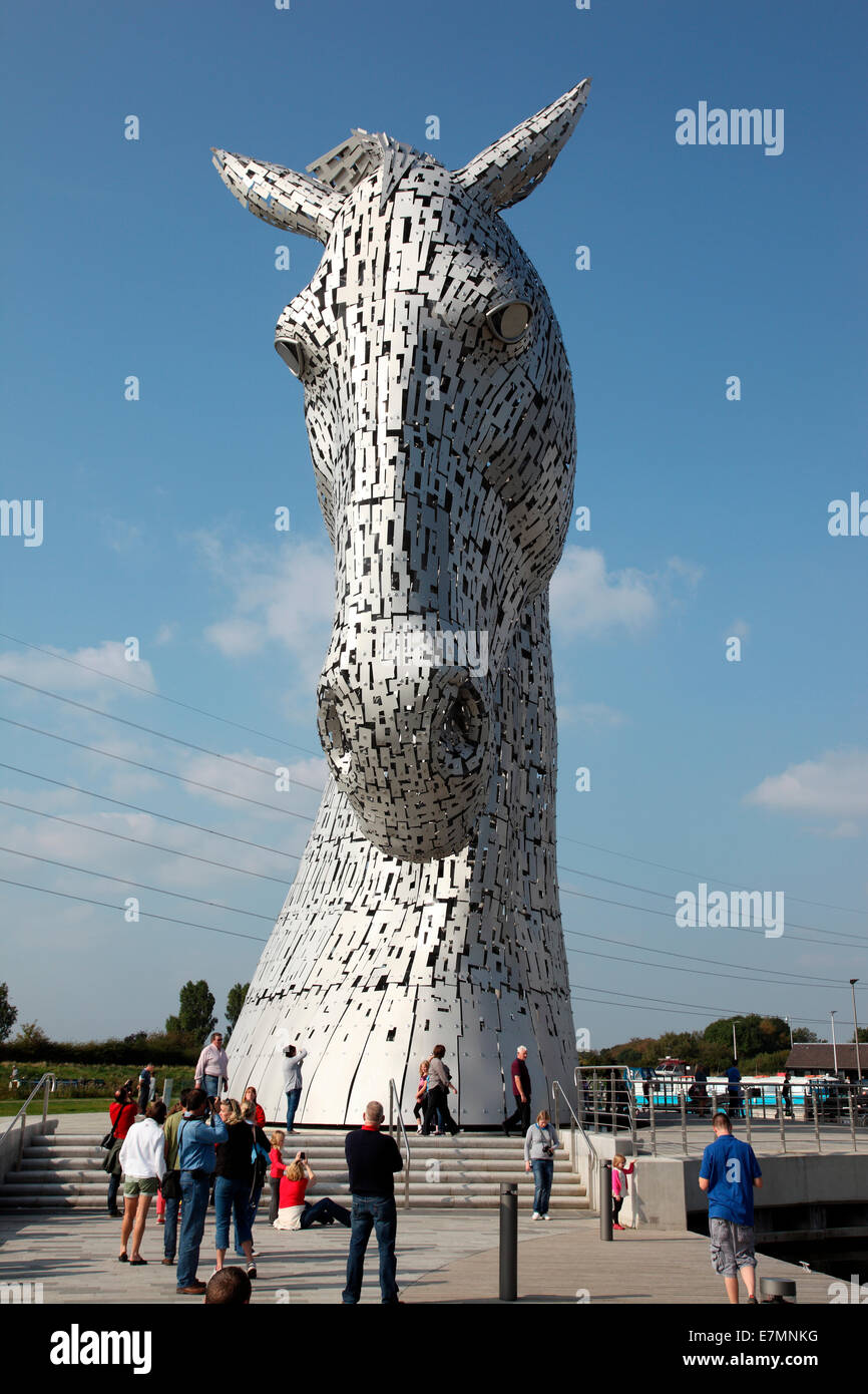 Uno dei Kelpies, Scotlands grande arte pubblica da Andy Scott. Foto Stock