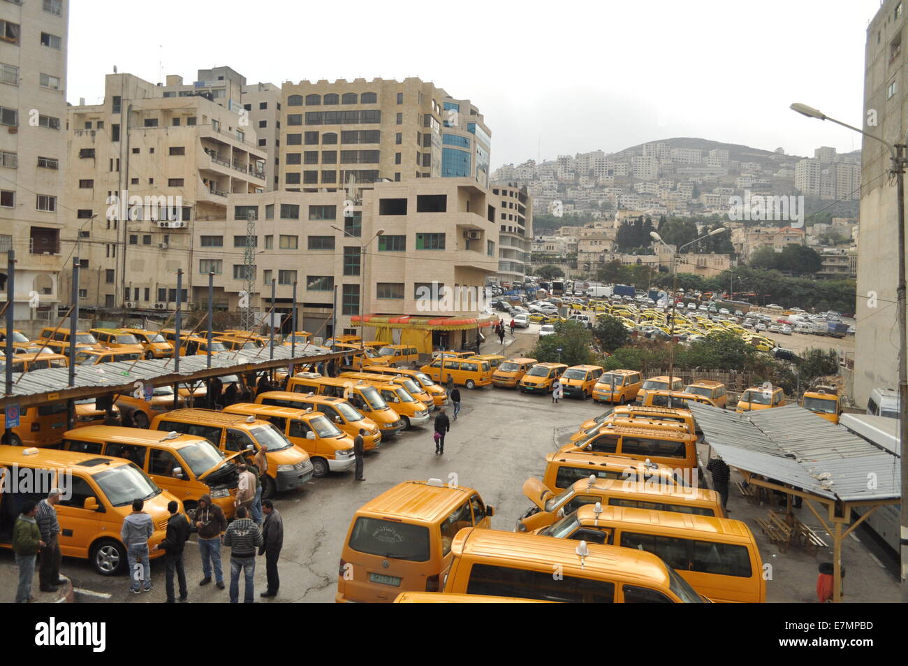 Stazione taxi in centro di Nablus, Palestina Foto Stock