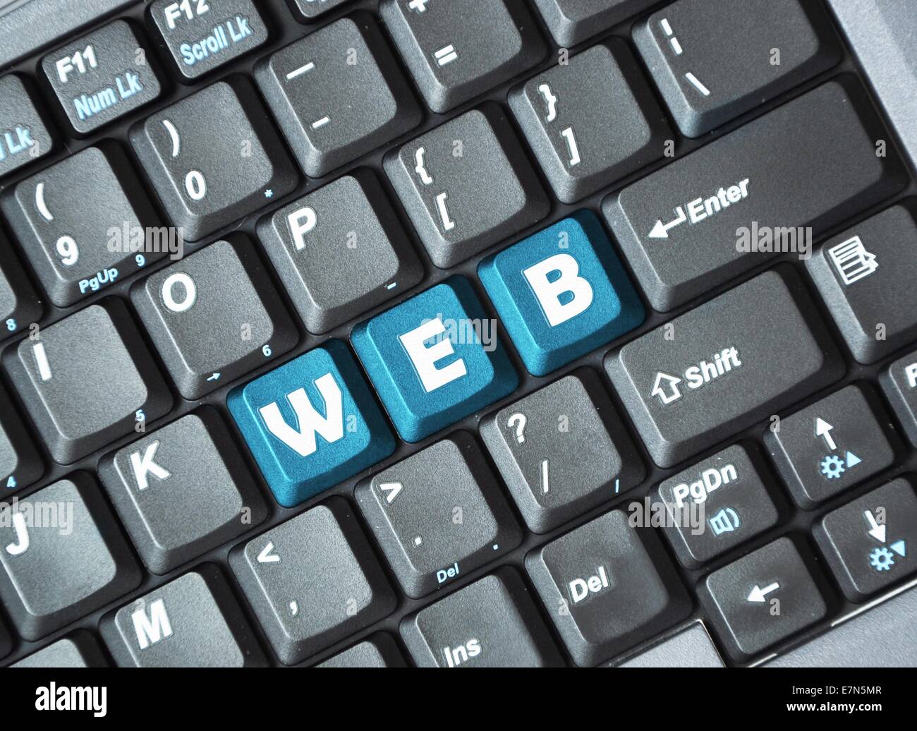 Web blu tasto sulla tastiera Foto Stock