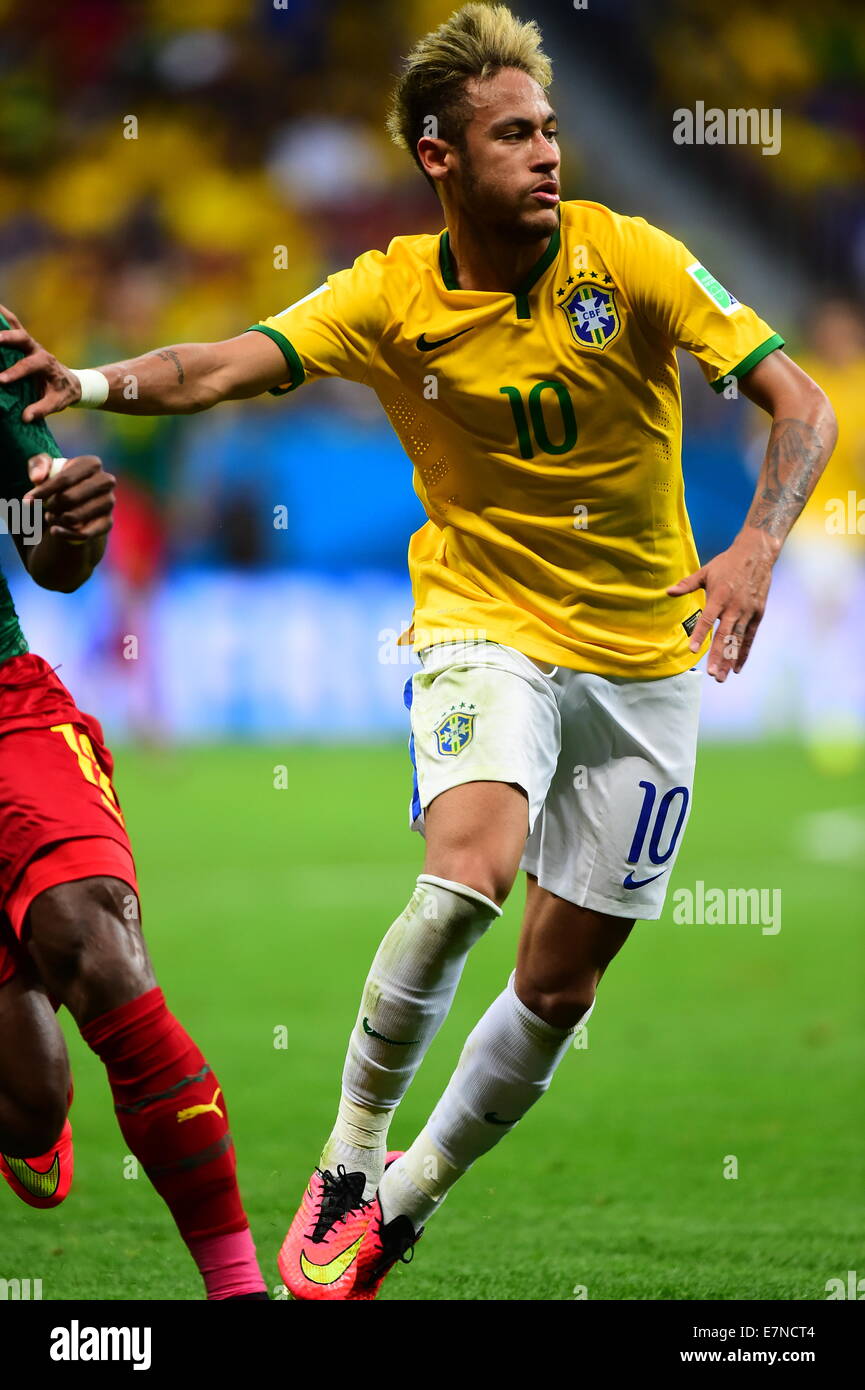 Neymar. Il Brasile v Camerun, gruppo corrispondono. Coppa del Mondo FIFA Brasile 2014. Lo stadio nazionale, Brasilia. 23 Giugno 2014 Foto Stock