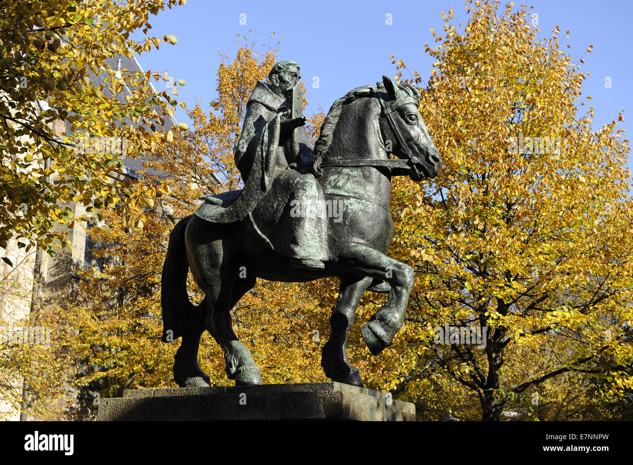 Willibrord (658-739). Northumbrian missionario san, sapere come "Apostolo dei Frisoni'. Statua. Utrecht. Paesi Bassi. Foto Stock