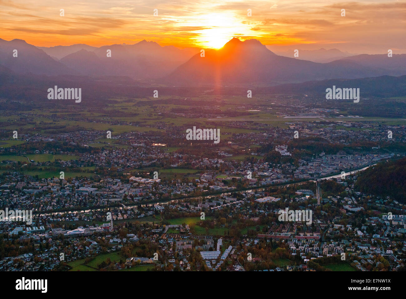 Austria, Salisburgo, città, Gaisberg, panorama, tramonto, umore, Hochstaufen, Watzmann, Untersberg Foto Stock