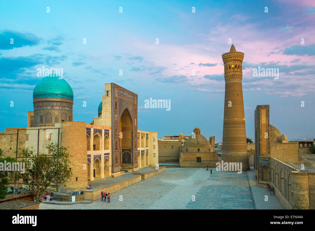 Eredità di Mondo, Bukhara, Kalon, Medressah Miri Arab, Uzbekistan, Asia Centrale, Asia, architettura, città, colorato, storia, mi Foto Stock