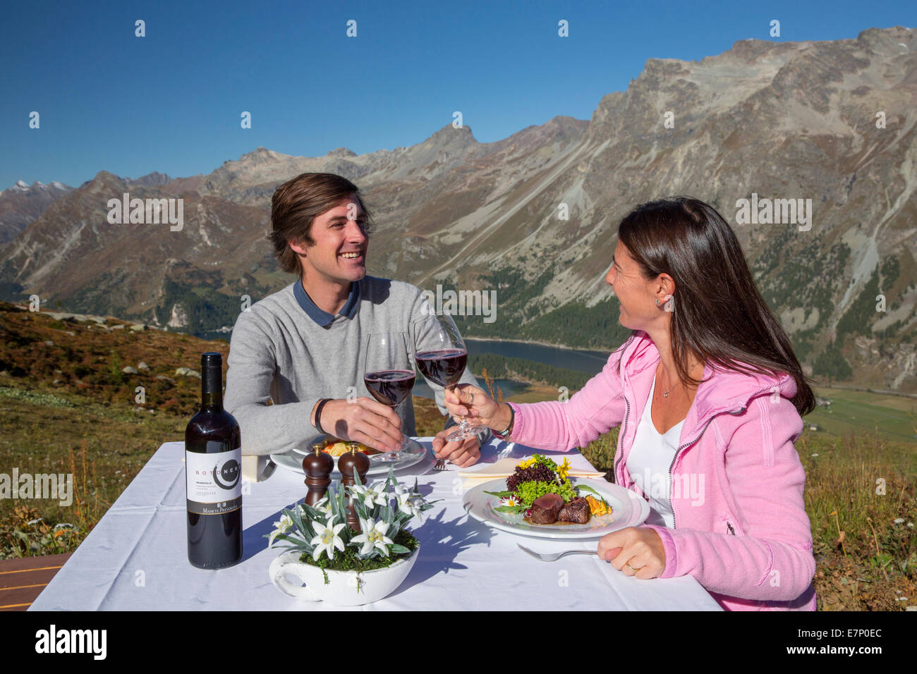 Engadina Engadina, cibo, mangiare, Furtschellas, vista lago di Sils, Canton, GR, Grigioni, Grigioni, alta Engadina, montagna, mount Foto Stock
