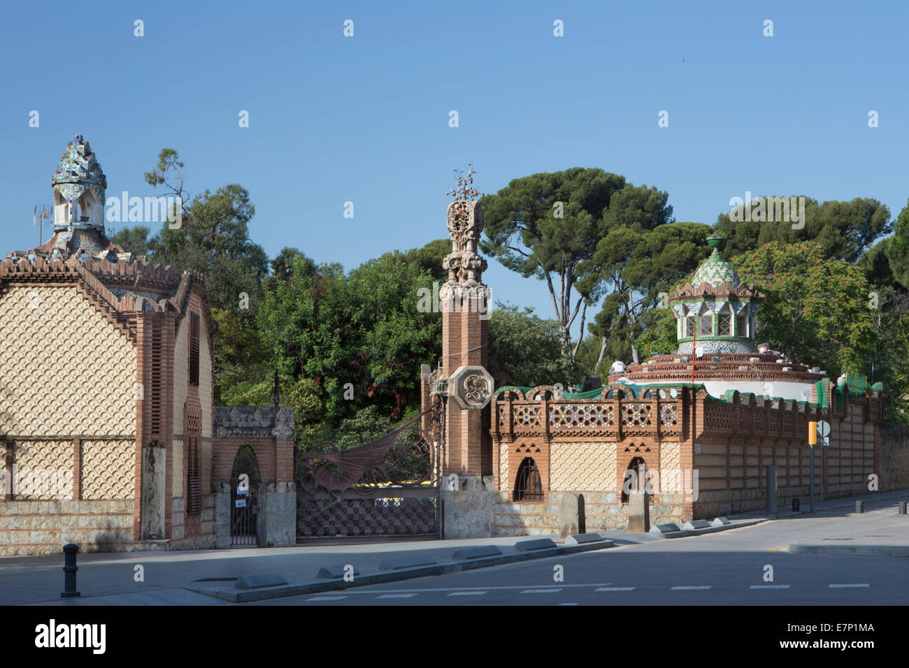 Gaudi, Guell, Pedralbes, Finca, architettura, arte, artistico, Barcellona, Catalonia, dettaglio, dragon, ingresso gate, ferro da stiro, Spagna, Foto Stock