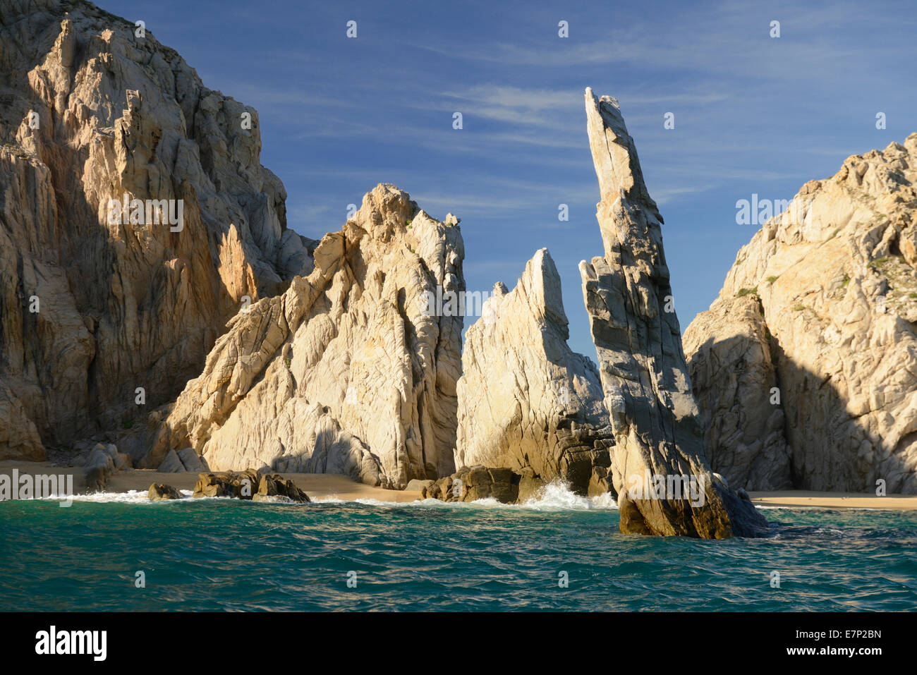 Messico, America del Nord, Baja, Baja California, Cabo San Lucas, Los Cabos, Lands End, mare, paesaggio, rock, cliff Foto Stock
