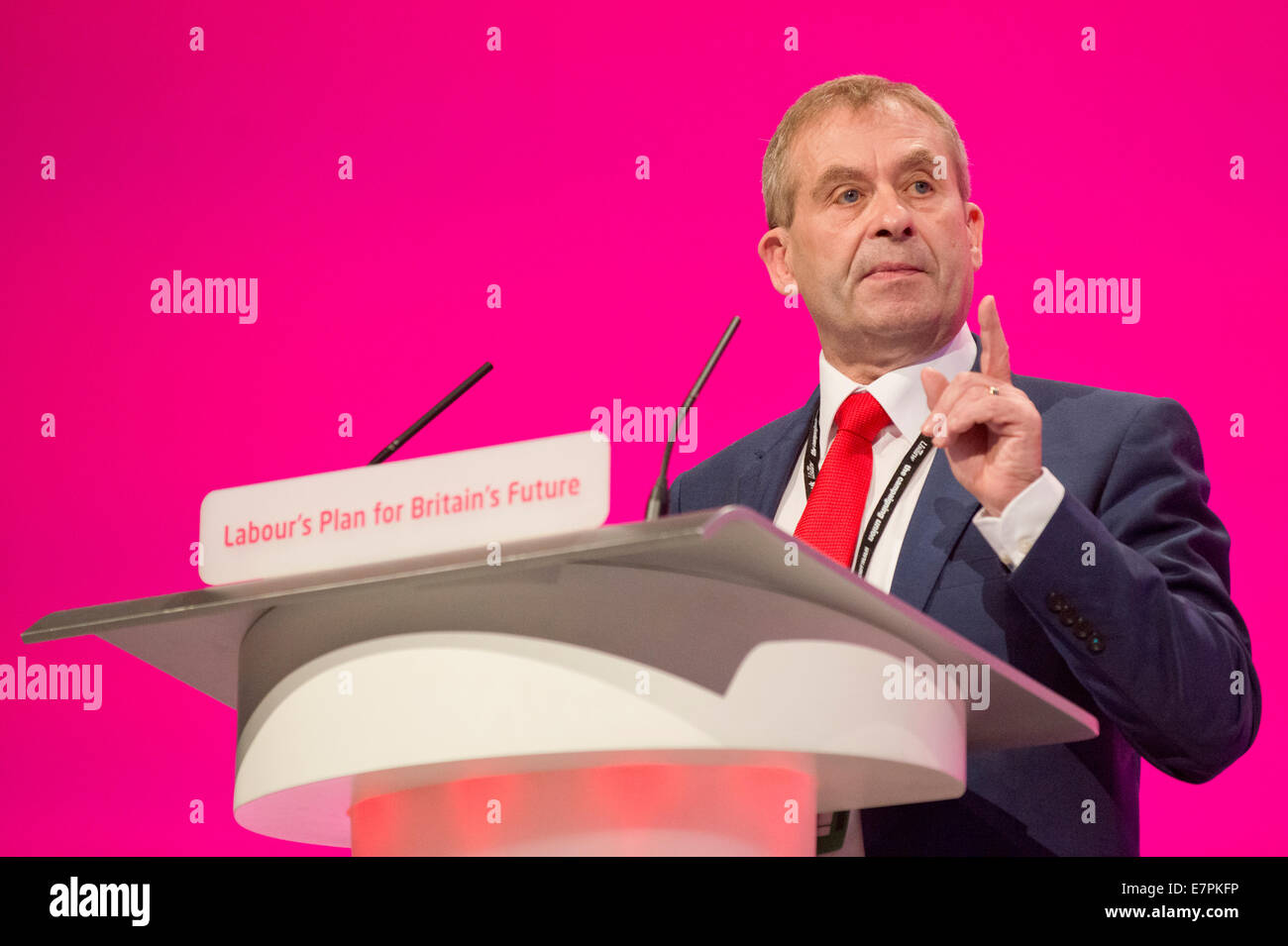 MANCHESTER, REGNO UNITO. 22 Settembre, 2014. John Hannet, Segretario Generale dell Unione usdaw risolve l' auditorium al giorno due del partito laburista la Conferenza Annuale che avrà luogo a Manchester Central Convention Complex Credit: Russell Hart/Alamy Live News. Foto Stock