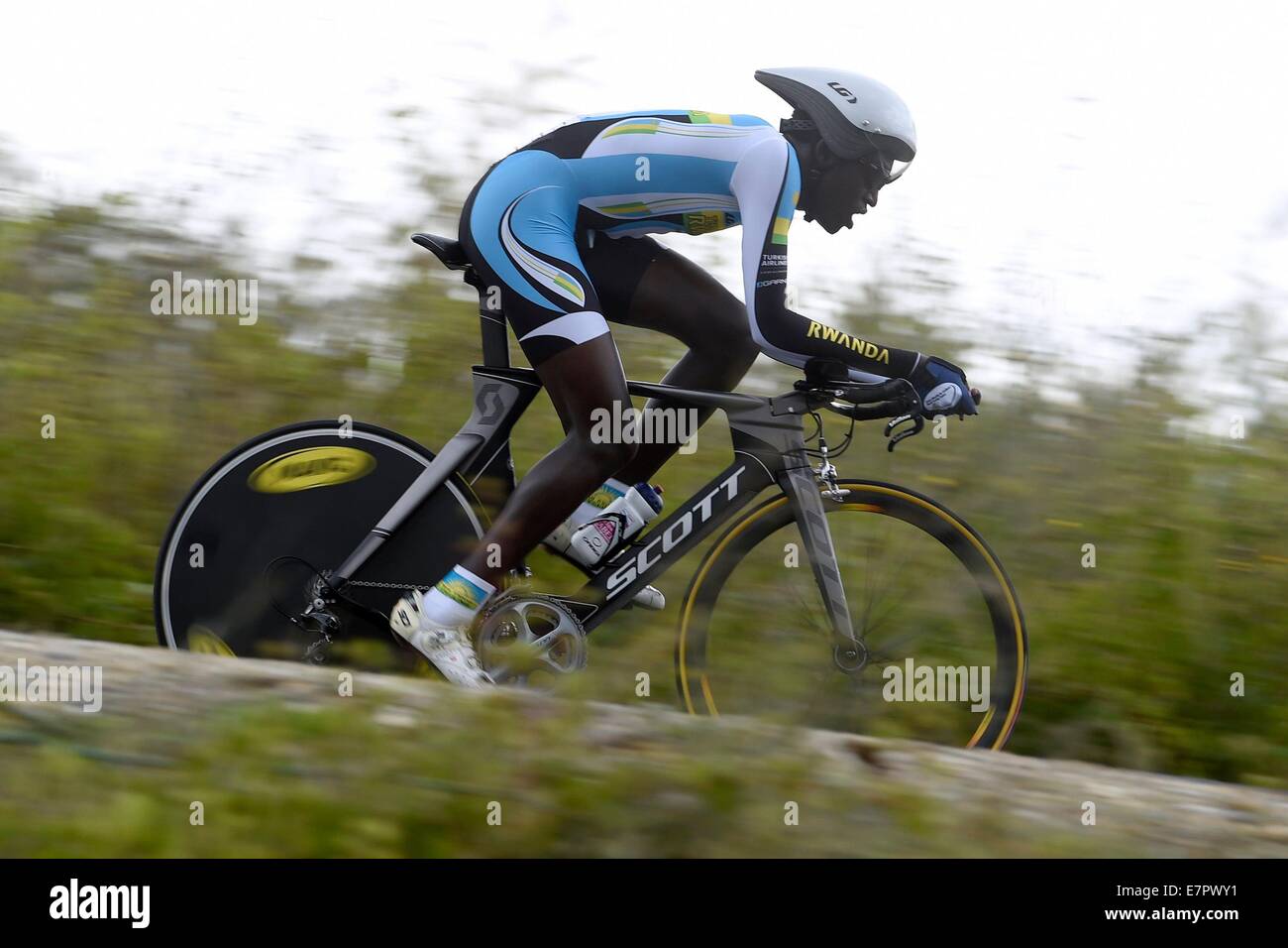 Ponferrada, Spagna. Il 22 settembre, 2014. Mondo UCI Chanpionship tour in bicicletta. Valens Ndayisenga (RWD) © Azione Sport Plus/Alamy Live News Foto Stock