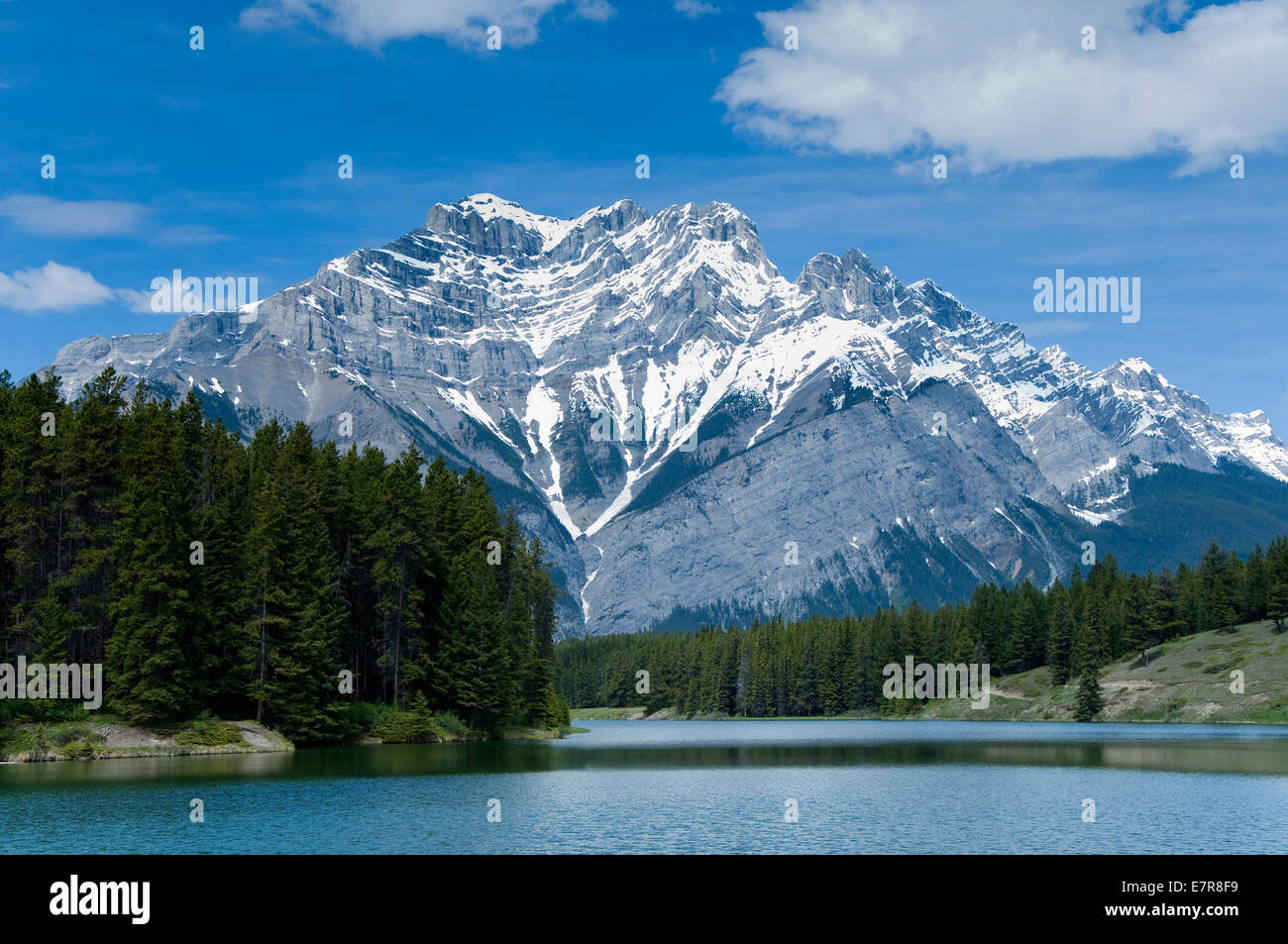 Johnson Lago, Banff, Alberta, Canada Foto Stock