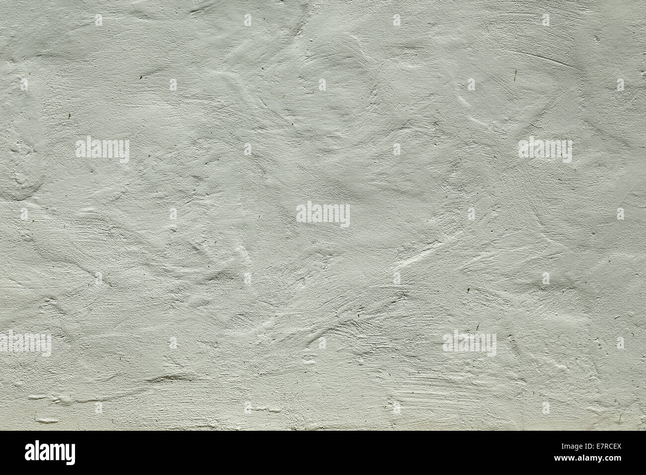 Sfondo bianco, calce intonaco parete con graffi e irregolarità Foto stock -  Alamy
