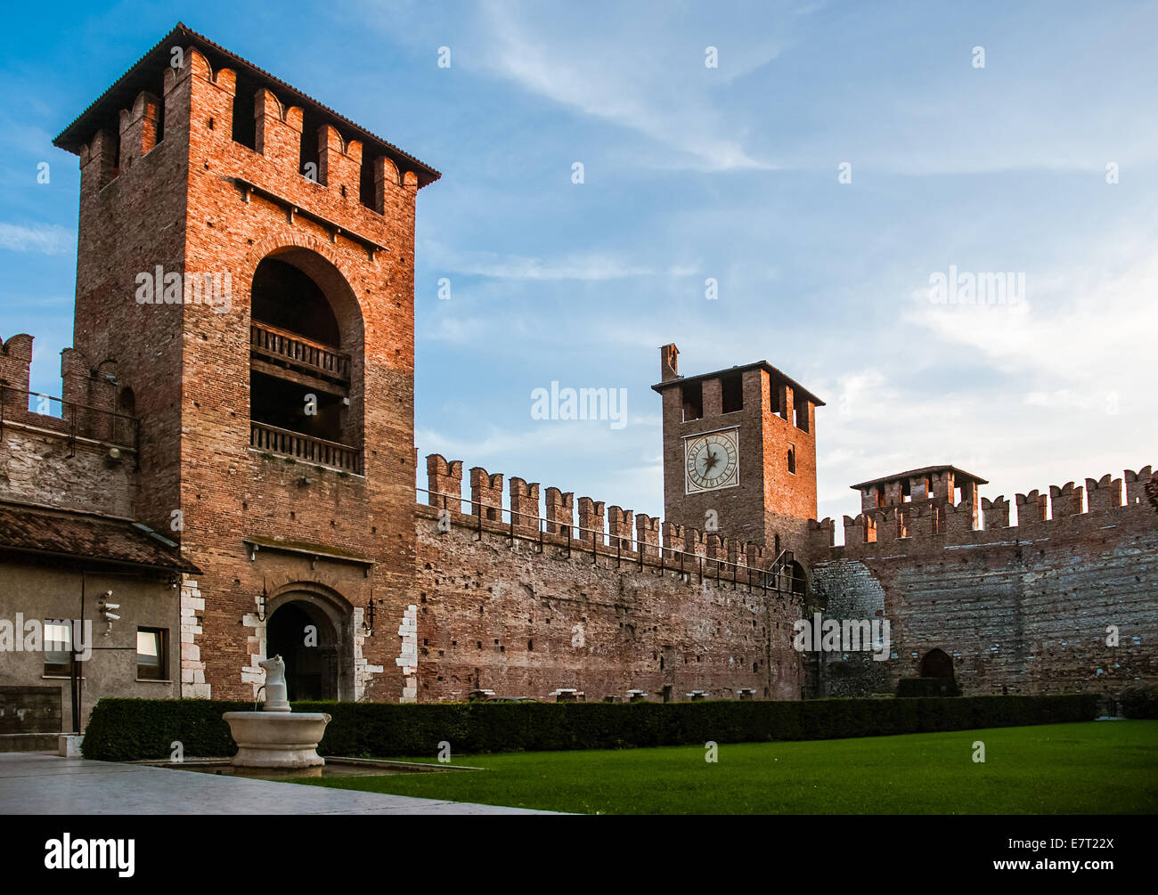 Castelvecchio nella città di Verona, Italia settentrionale Foto Stock