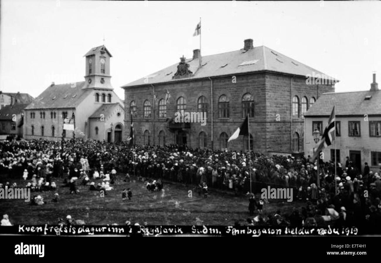 Kvenfrelsisdagur á Austurvelli, 1919 Foto Stock