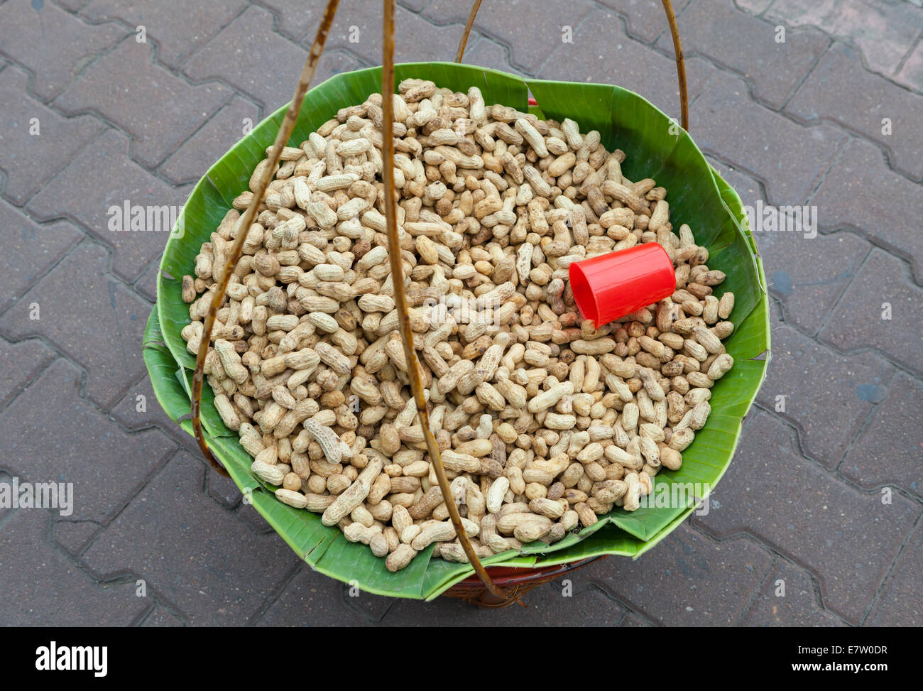 Pila di bollito di arachidi, Thailandia Foto Stock