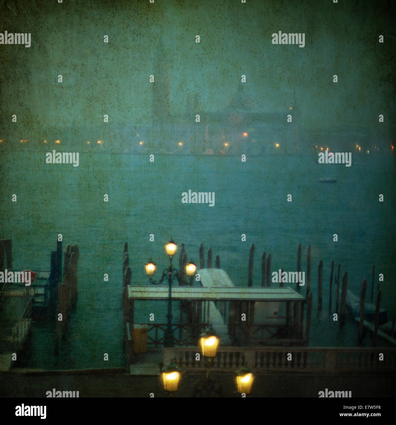 Luci accese in Venezia - Gli inverni di sera Foto Stock