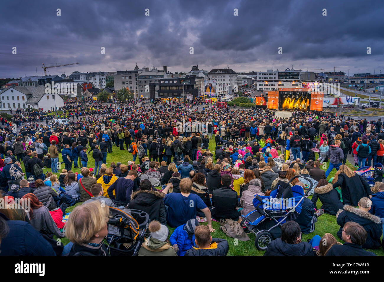 Concerto all'aperto, estremità annuale del summer festival notte culturale, Reykjavik, Islanda Foto Stock